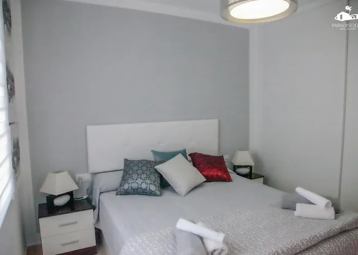 Delfines Apartament *